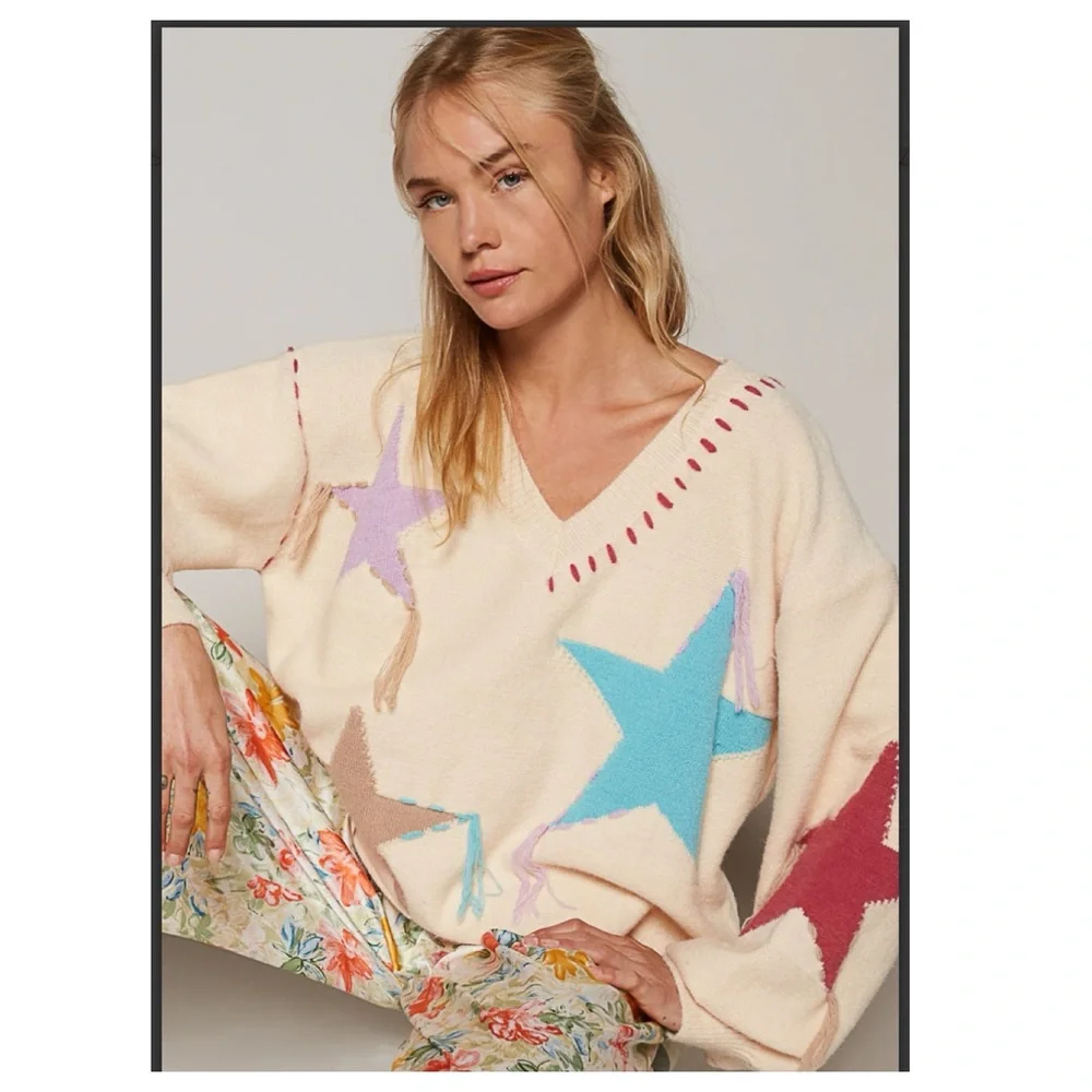 $40 start 332 ⬇️Pretty POL V neck star sweater - Picture 5 of 10